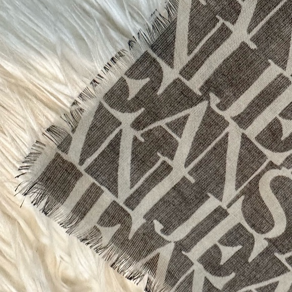 NWT Armani Jeans Logo Nero-Black Sciarpa Scarf w/Authentication Card - Picture 6 of 8